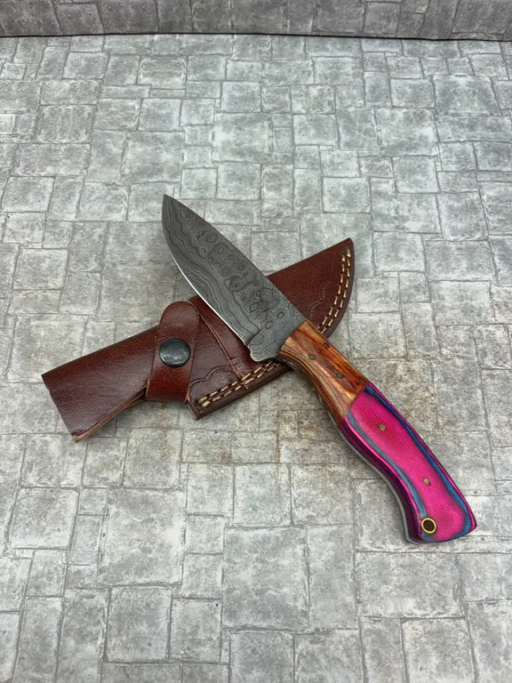 Handmade Damascus Steel Knife with Leather Sheath