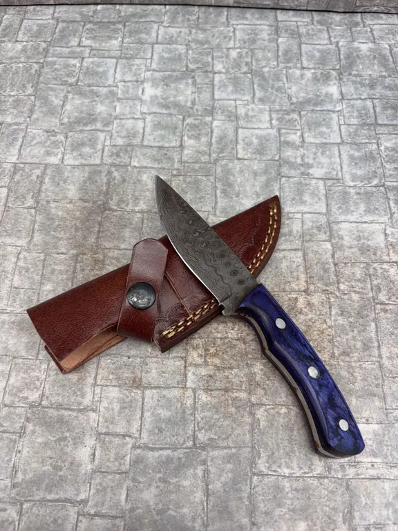 Handmade Damascus Steel Knife with Leather Sheath
