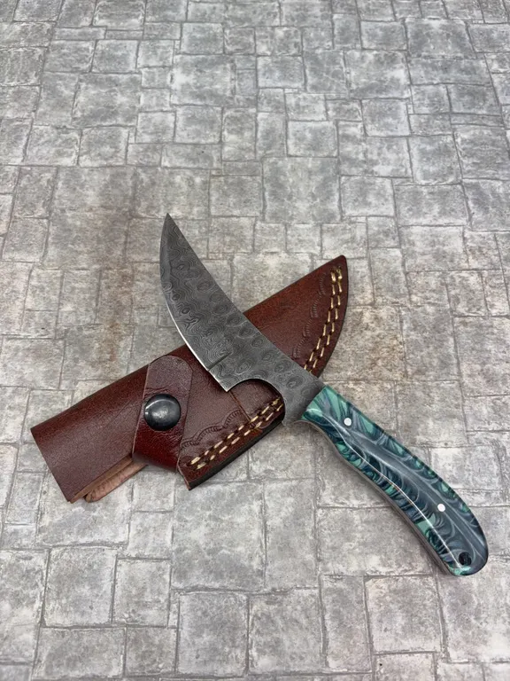 Handmade Damascus Steel Knife with Leather Sheath