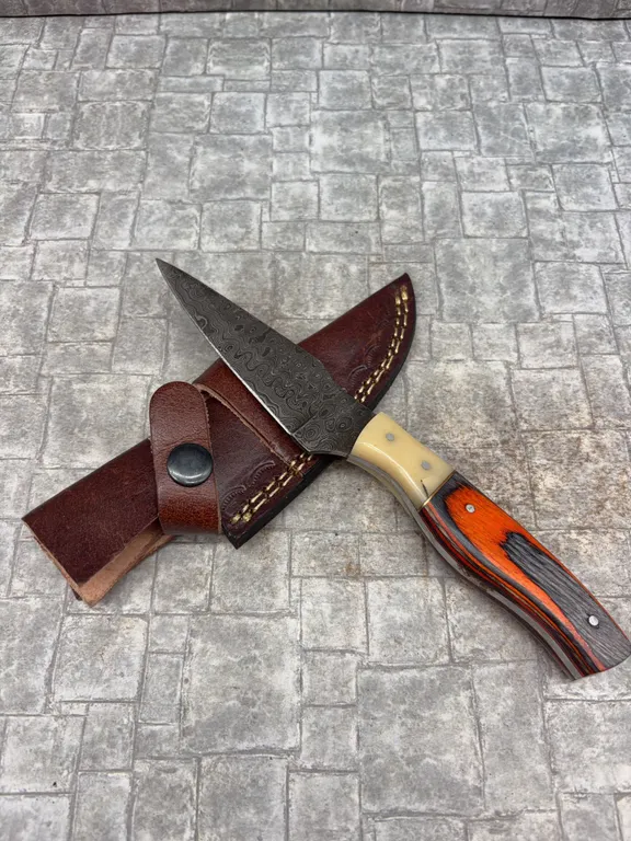 Handmade Damascus Steel Knife with Leather Sheath