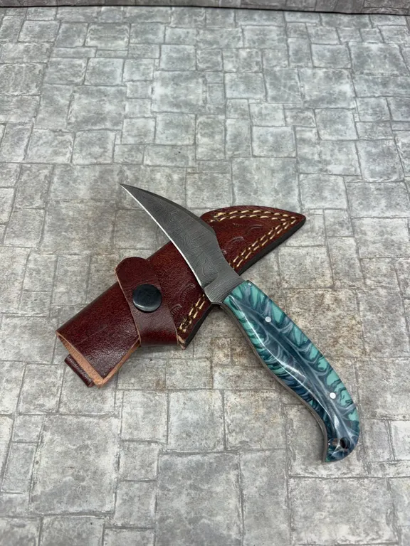 Handmade Damascus Steel Knife with Leather Sheath