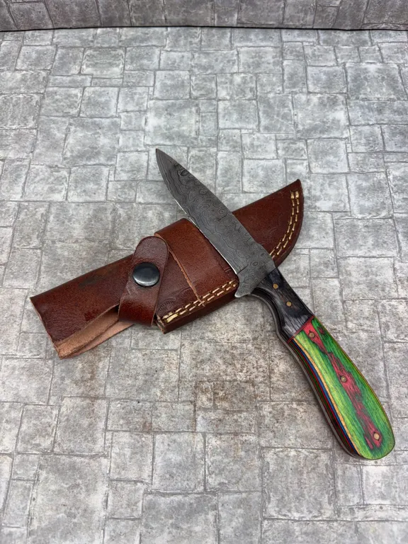 Handmade Damascus Steel Knife with Leather Sheath