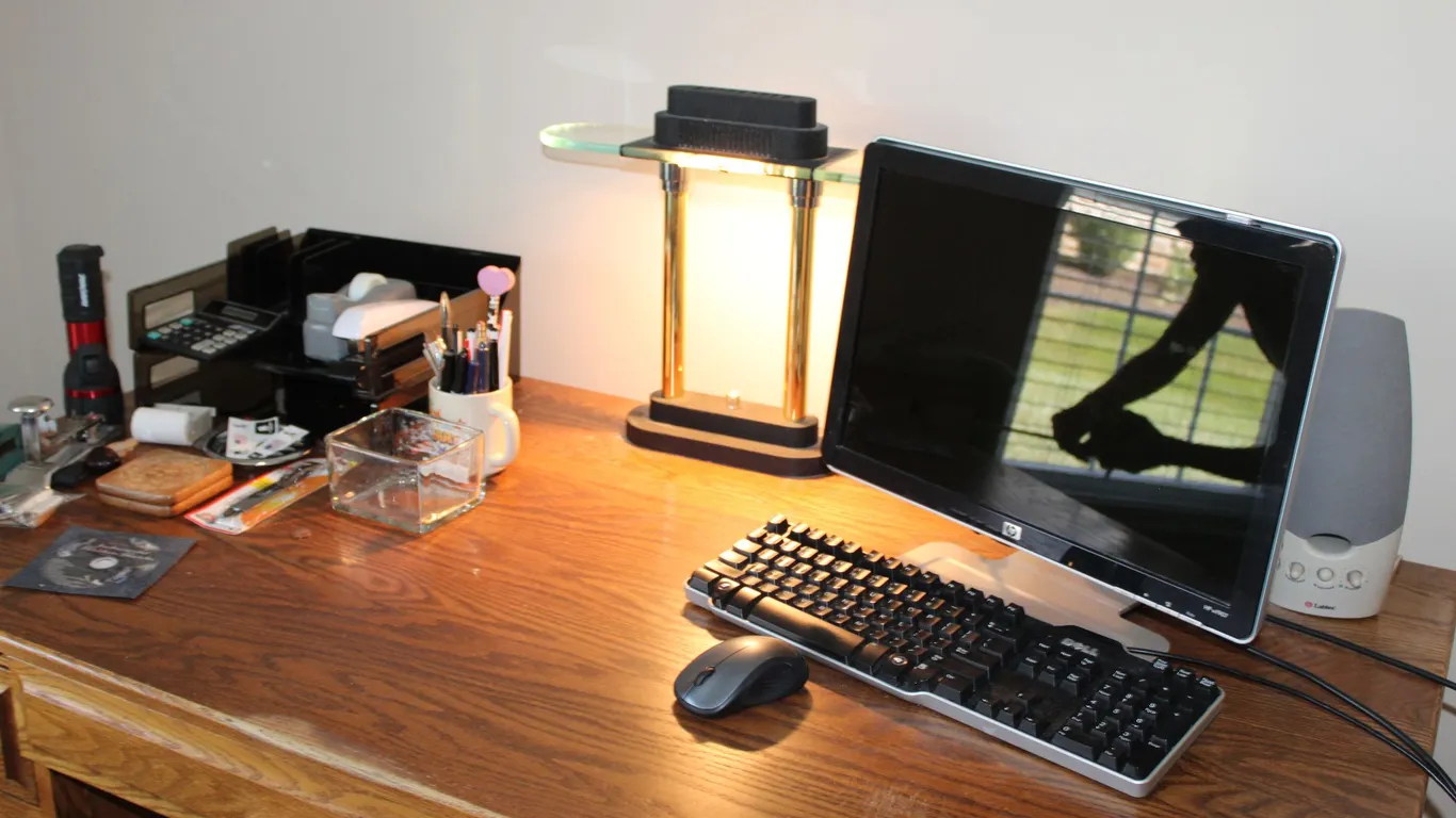 Computer & Office Supplies