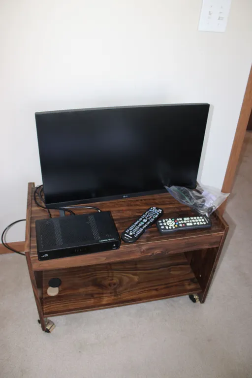 LG Television & Receiver