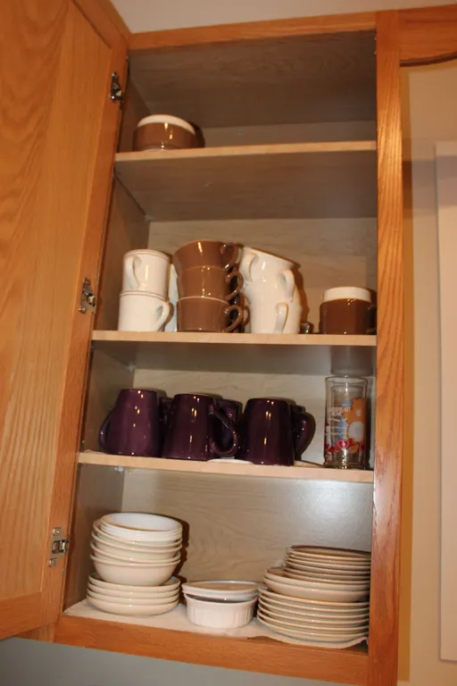 Dinnerware & Mugs