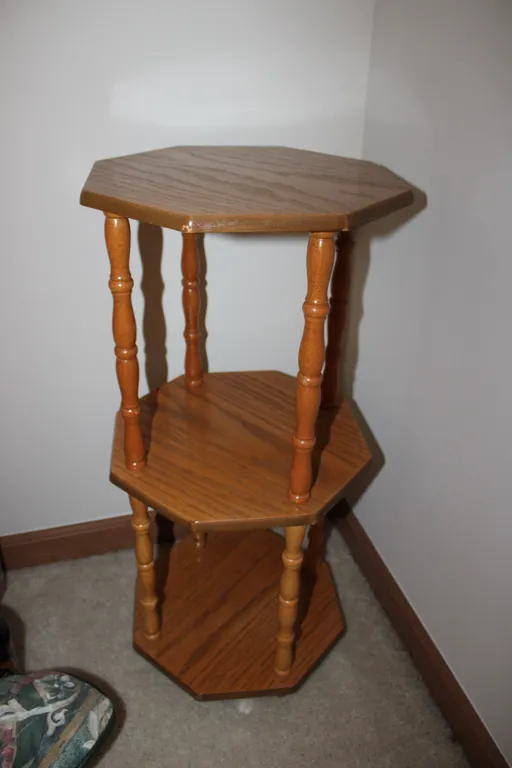 Oak Tiered Table