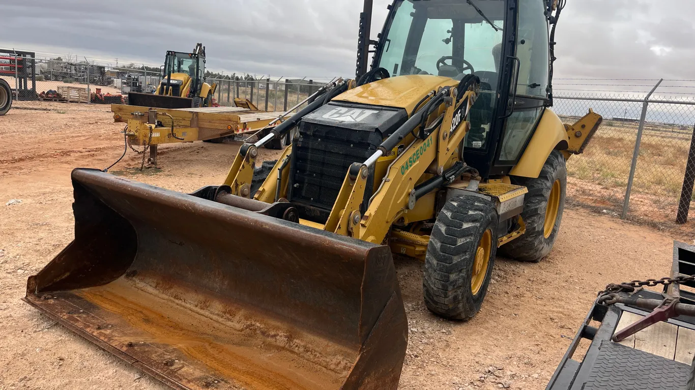 2013 CATERPILLAR 420F 4X4 LOADER BACKHOE SN: CAT0420FCJWJ01271