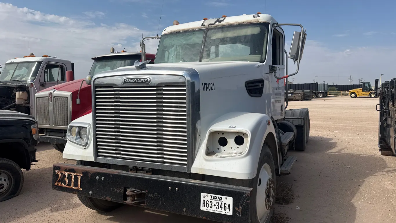 2015 FREIGHTLINER 122SD T/A TANDEM AXLE DAY CAB TRUCK TRACTOR VIN: 3AKJGNDV9FDGD5759