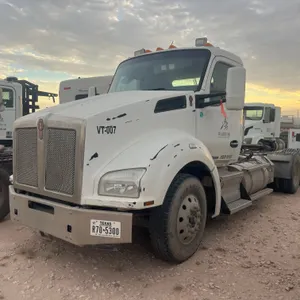 2015 KENWORTH T880 T/A TANDEM AXLE DAY CAB TRUCK TRACTOR VIN: 1XKZD49X1FJ437466
