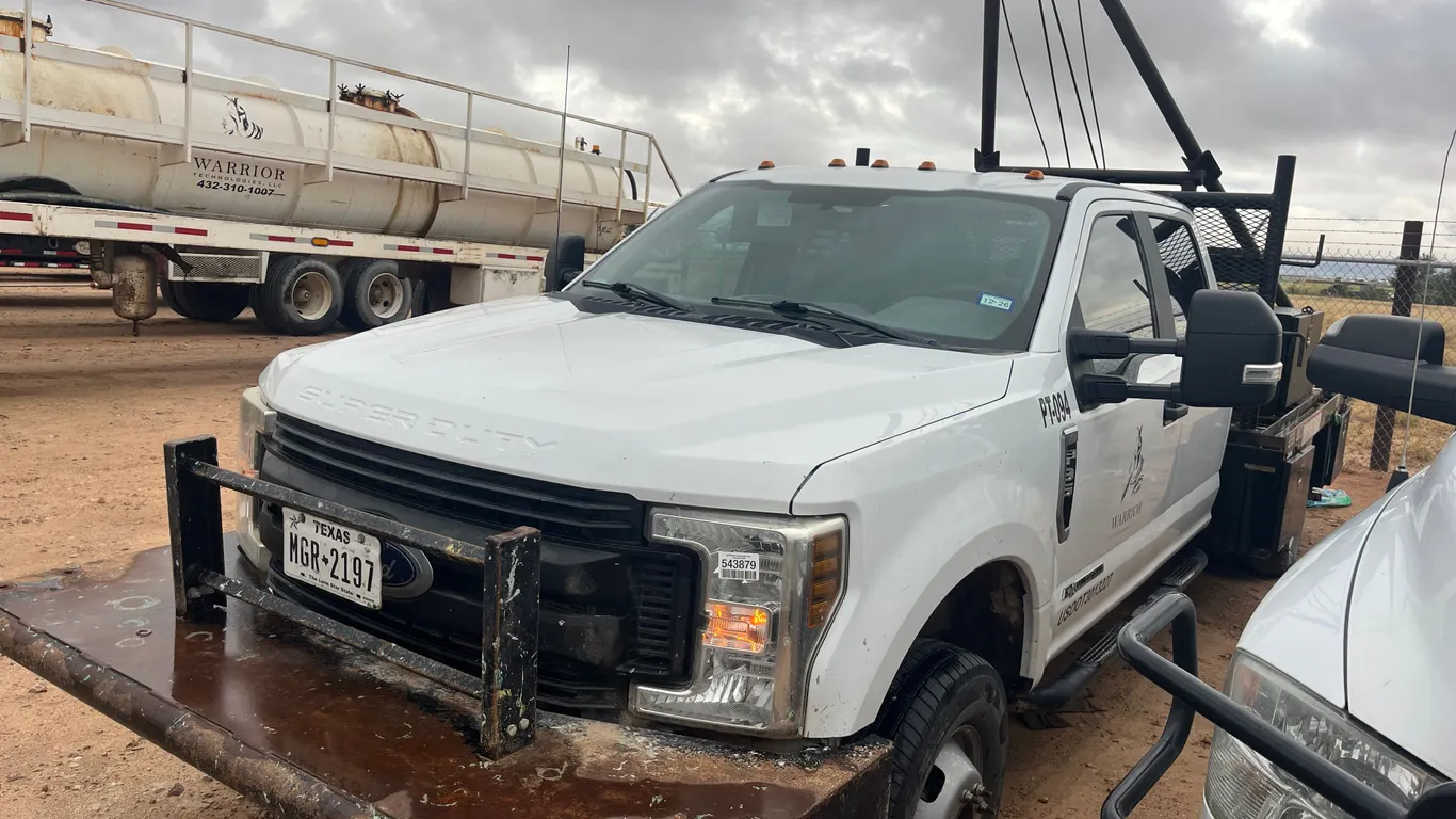 2019 FORD F350 XL S FLATBED TRUCK VIN: 1FD8W3HT9KEE28801