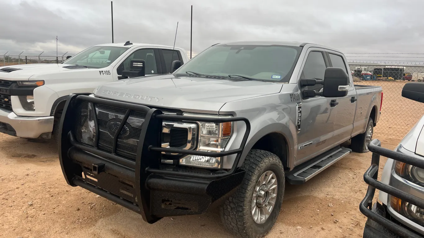 2022 FORD F350 PICKUP TRUCK VIN: 1FT8W3BT6NED88470