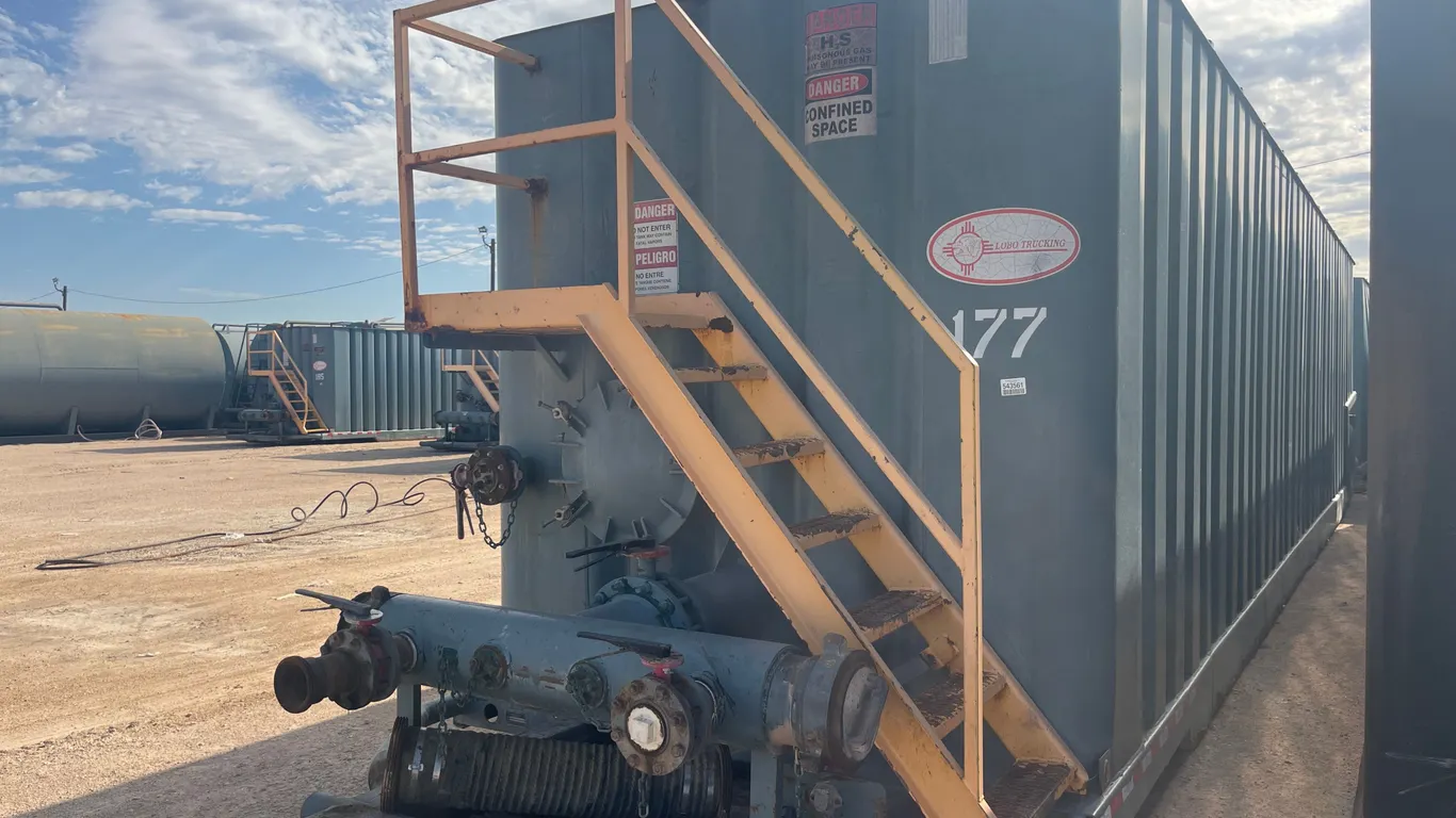 DRAGON FRAC TANK TRAILER