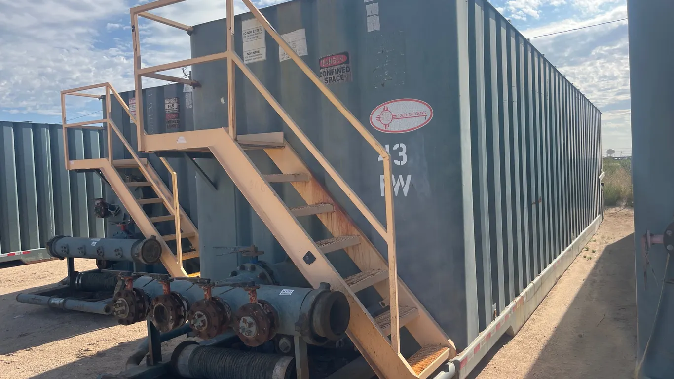 DRAGON FRAC TANK TRAILER