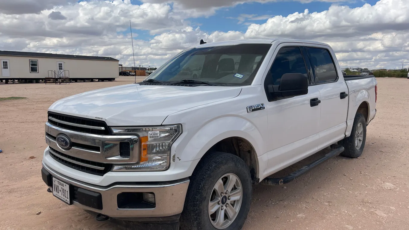 2020 FORD F150 XLT CREW CAB 4X4 PICKUP VIN: 1FTEW1E57LKD18317