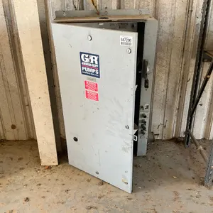 EATON DISCONNECT BOX