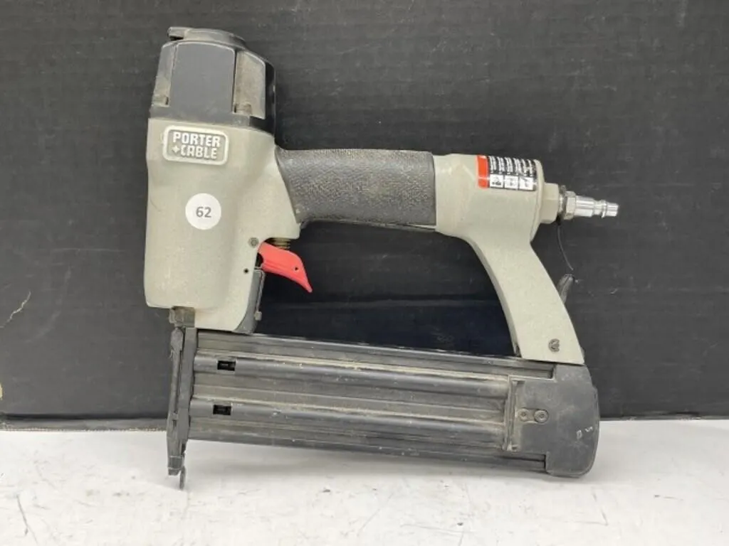 Portercable Pneumatic 18" Gauge Brad Nailer