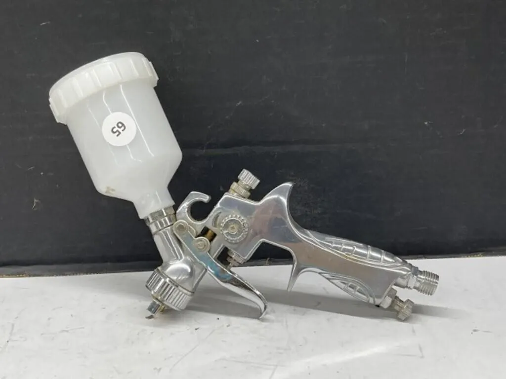 Gravity Fed Pneumatic Paint Spray Gun