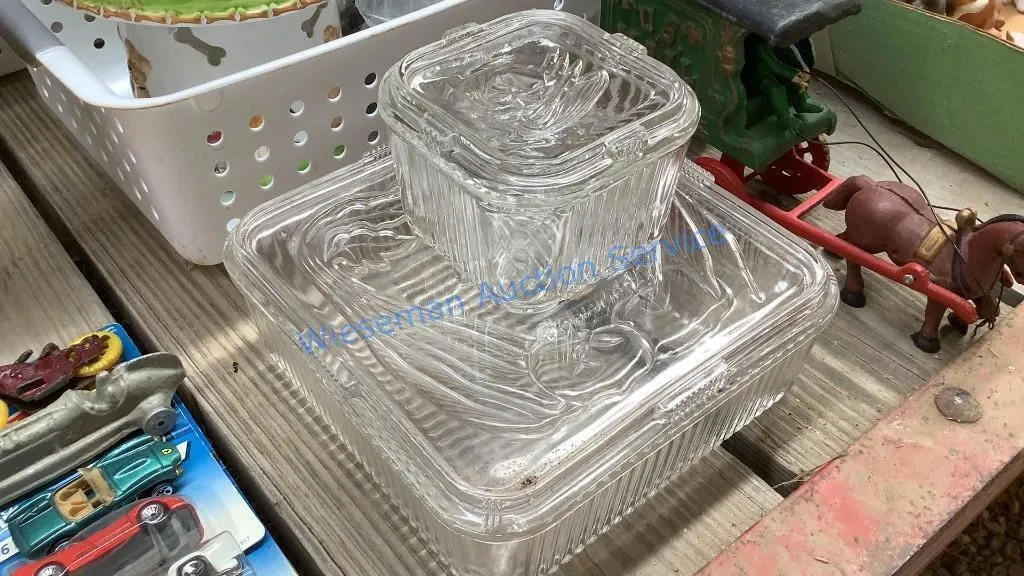 VINTAGE GLASS REFRIGERATOR DISHES