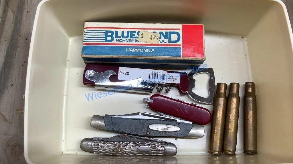 POCKET KNIVES, BLUESBAND HARMONICA, EMPTY S