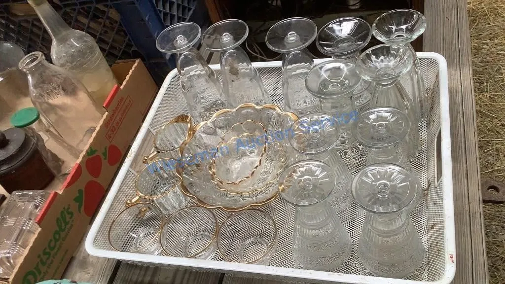 GLASSWARE - MILKSHAKE GLASSES, STEMWARE, GOLD