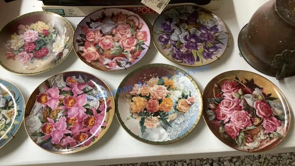 THE FRANKLIN MINT FLORAL PLATES AND THE BRADFORD