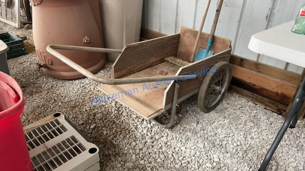 LAWN CART, SHOVEL, BROOM