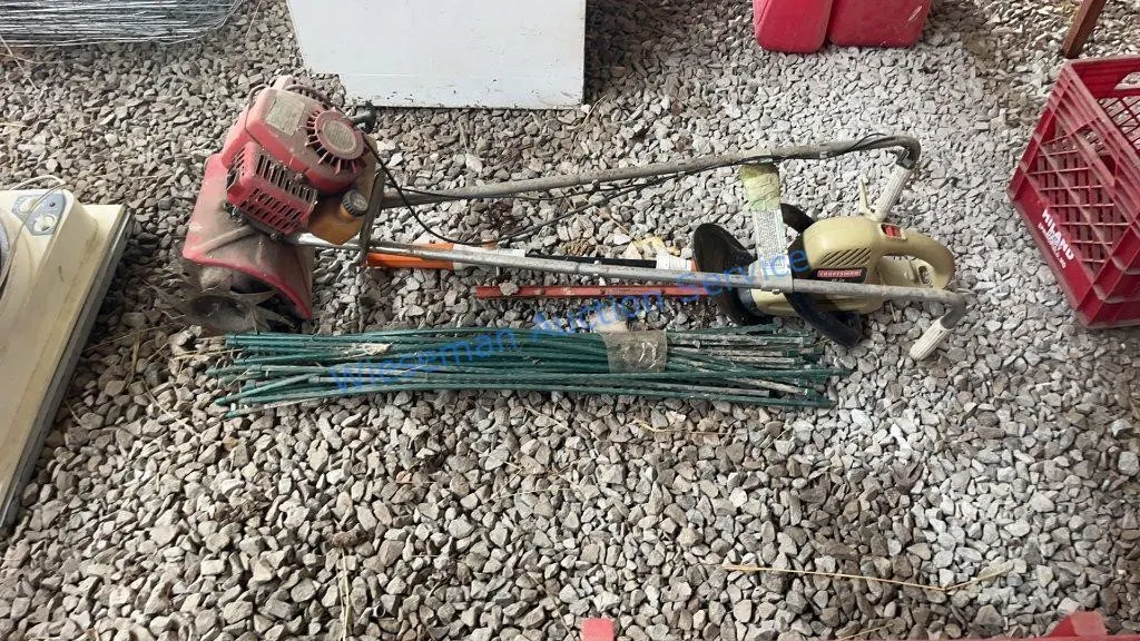 TILLER, HEDGE TRIMMERS, PLANT POSTS