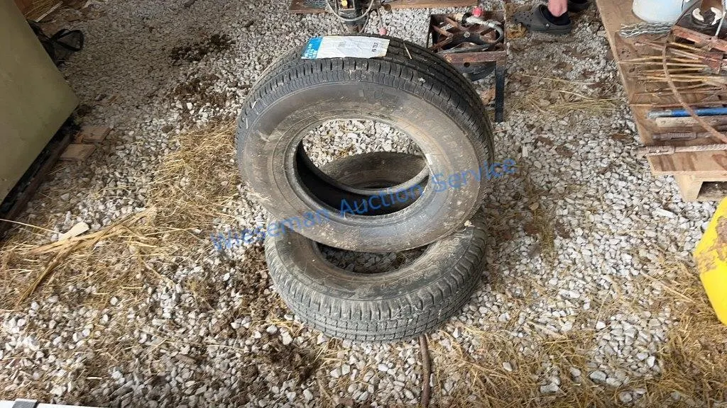 2 TRAILER TIRES - 225/75R15