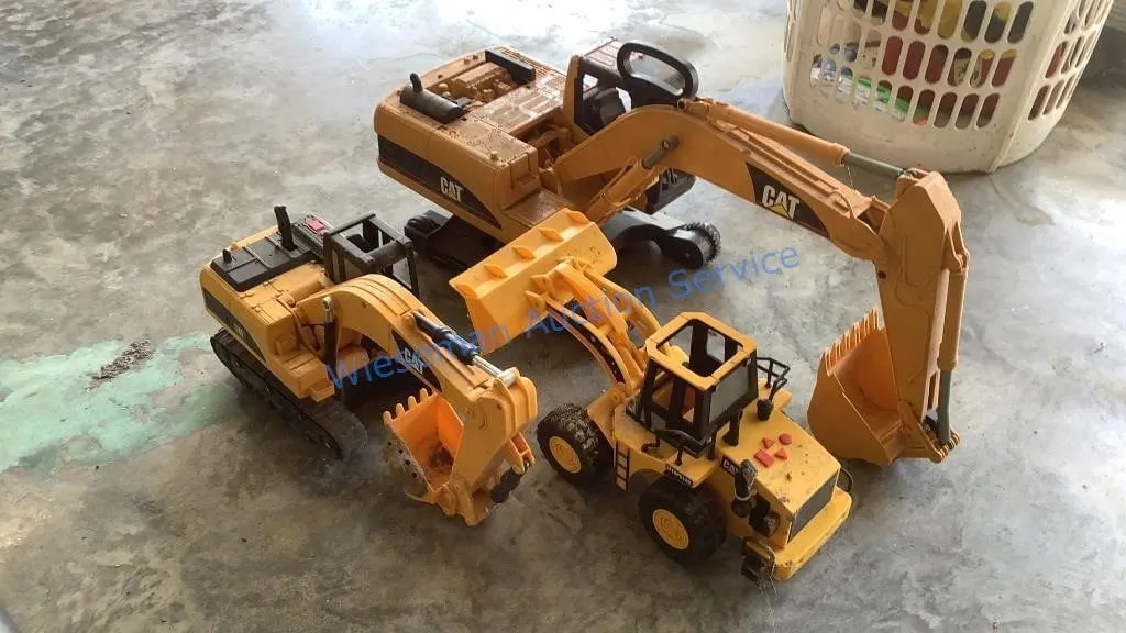 CAT CONSTRUCTION TOYS