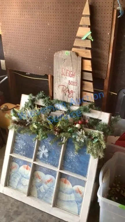 CHRISTMAS HOME DECOR