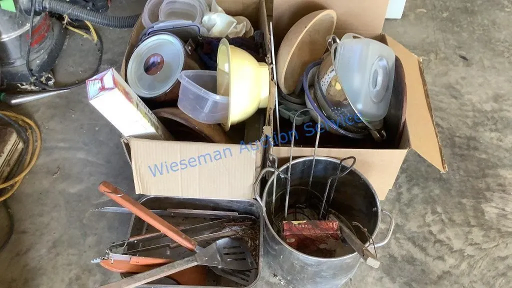 KITCHEN AND GRILLING ITEMS