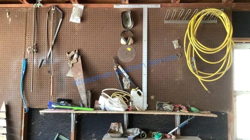 WALL CONTENTS