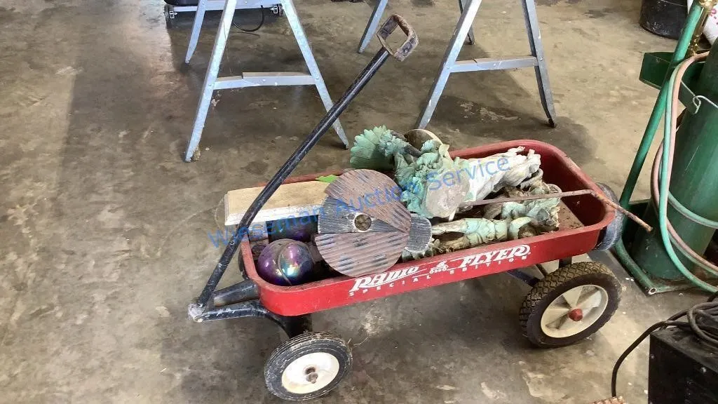 RADIO FLYER WAGON AND GARDEN DECOR