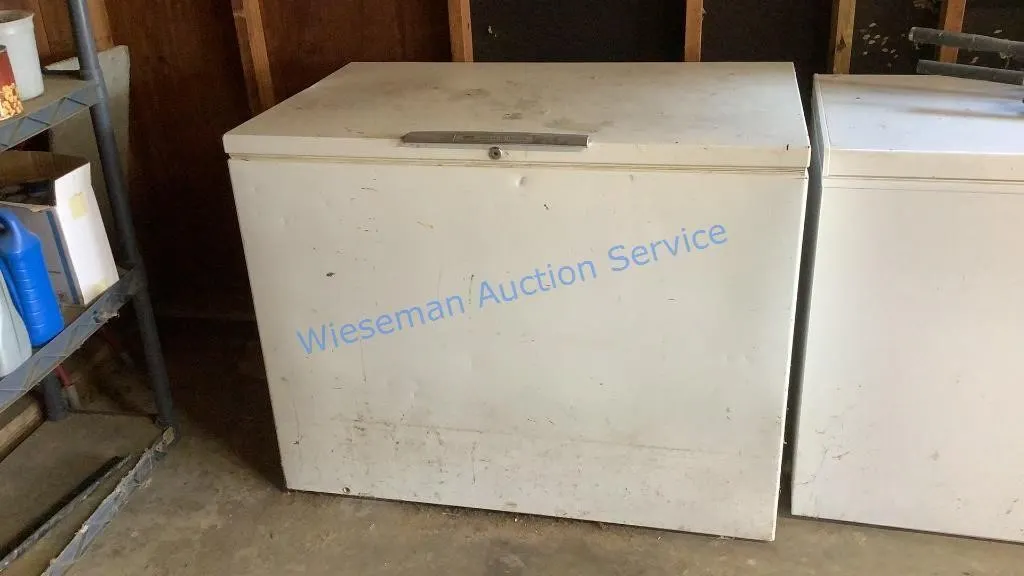 MONTGOMERY WARD DELUXE 15 FREEZER