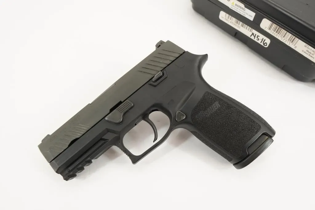Sig Sauer P320 9mm