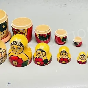 6 pc set hand painted nesting dolls