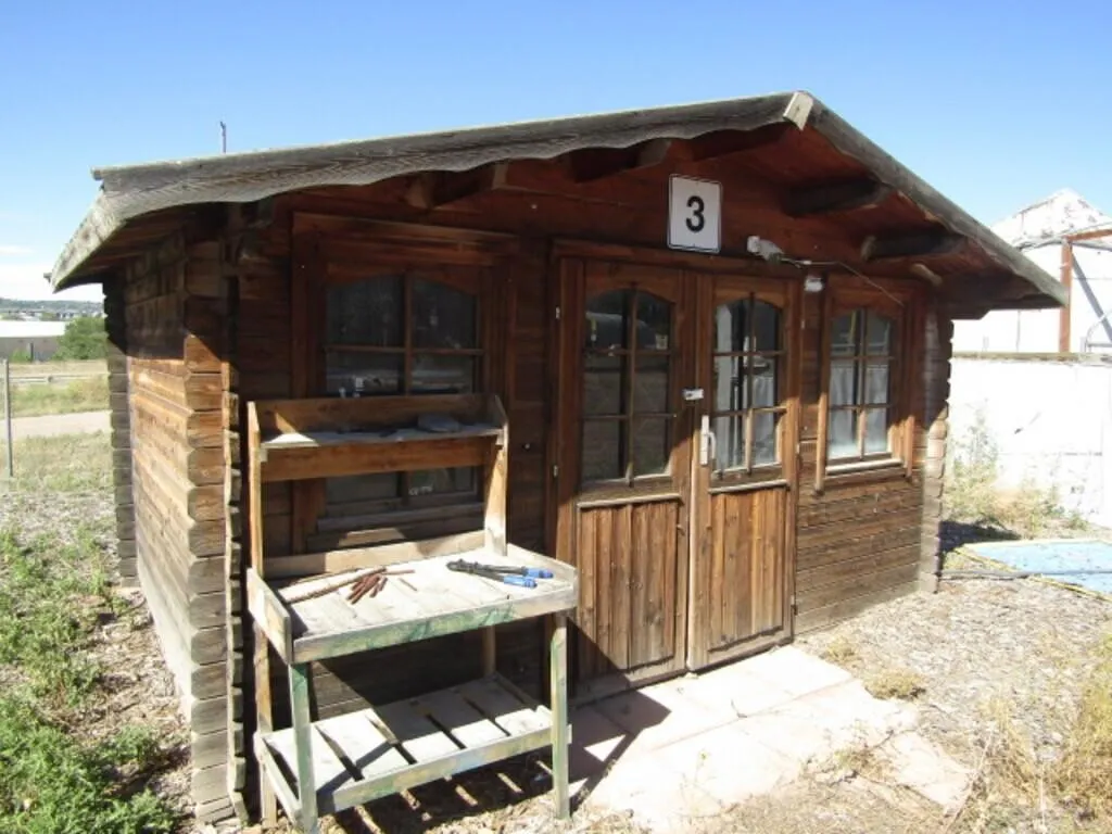 �Rustic Cabin�, Shed
