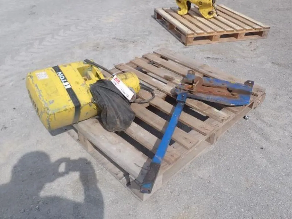 Yale 1 Ton Electric Hoist