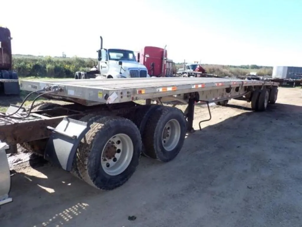 2001 Manac Aluminum 48 Ft T/A Hiboy