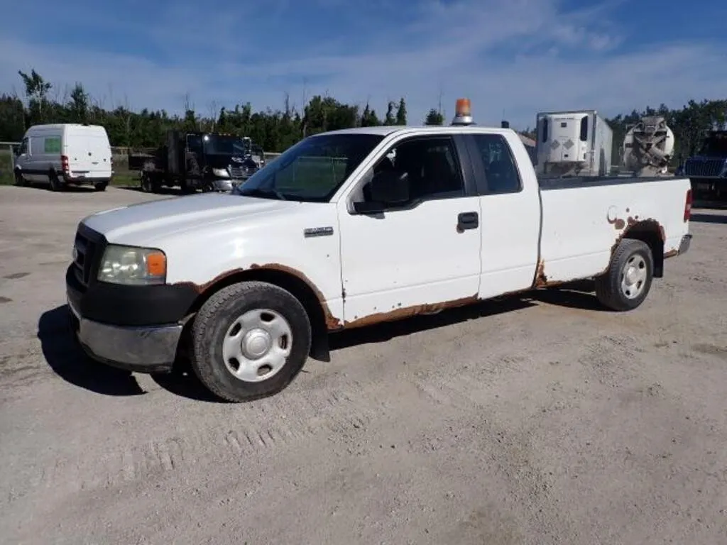 2007 Ford F-150 2WD Pickup Truck 1FTVX12587KD32279