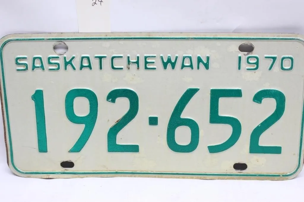 1970 Saskatchewan License Plate 192-652