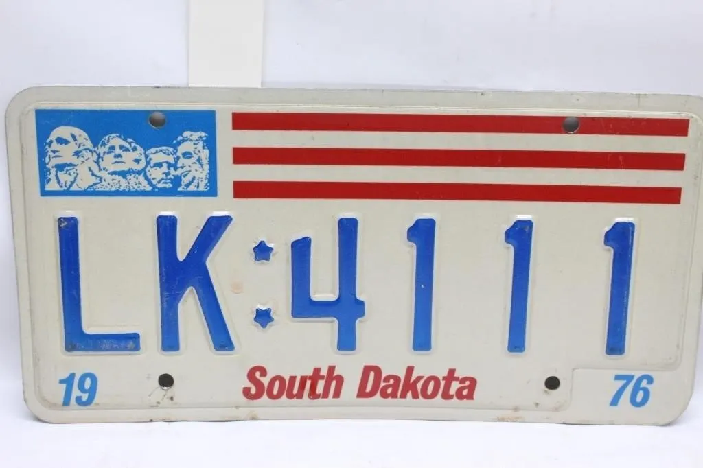 1976 South Dakota License Plate LK 4111