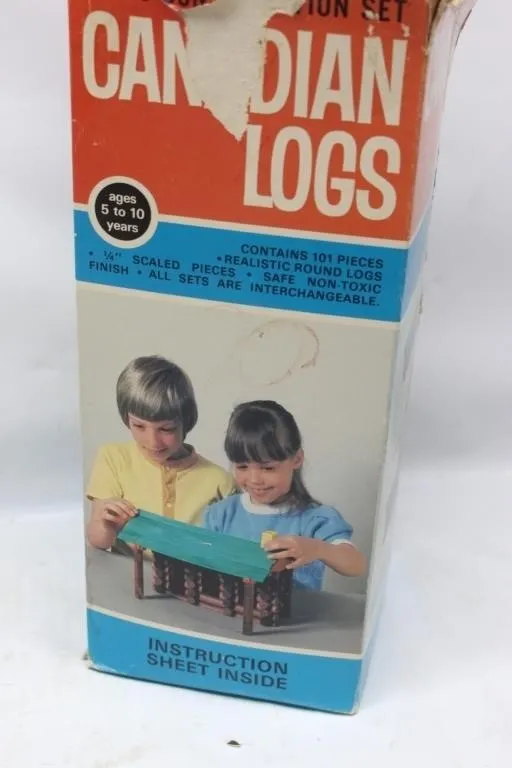 Canadian Logs Set