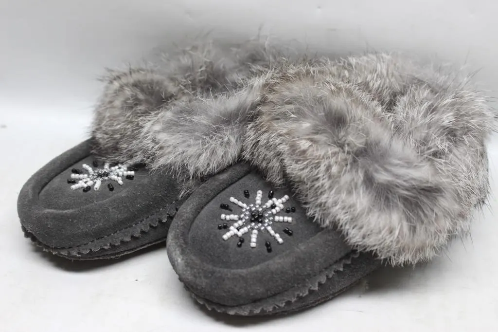 Fur-Trim Moccasin Slippers & Minecraft Steve