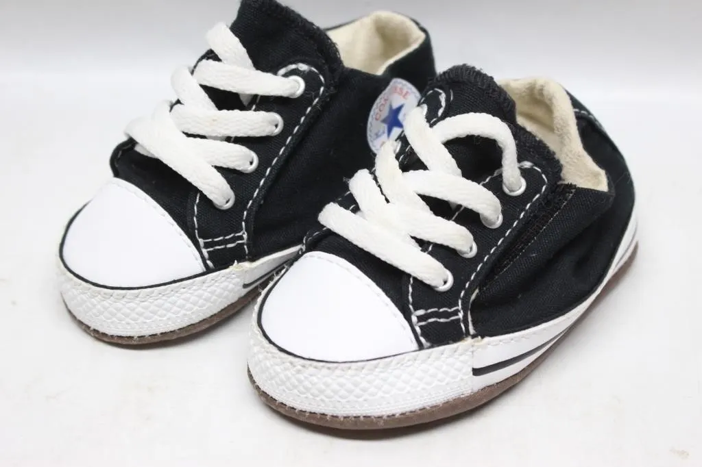 Converse All Star Chuck Taylor Baby Crib Sneakers
