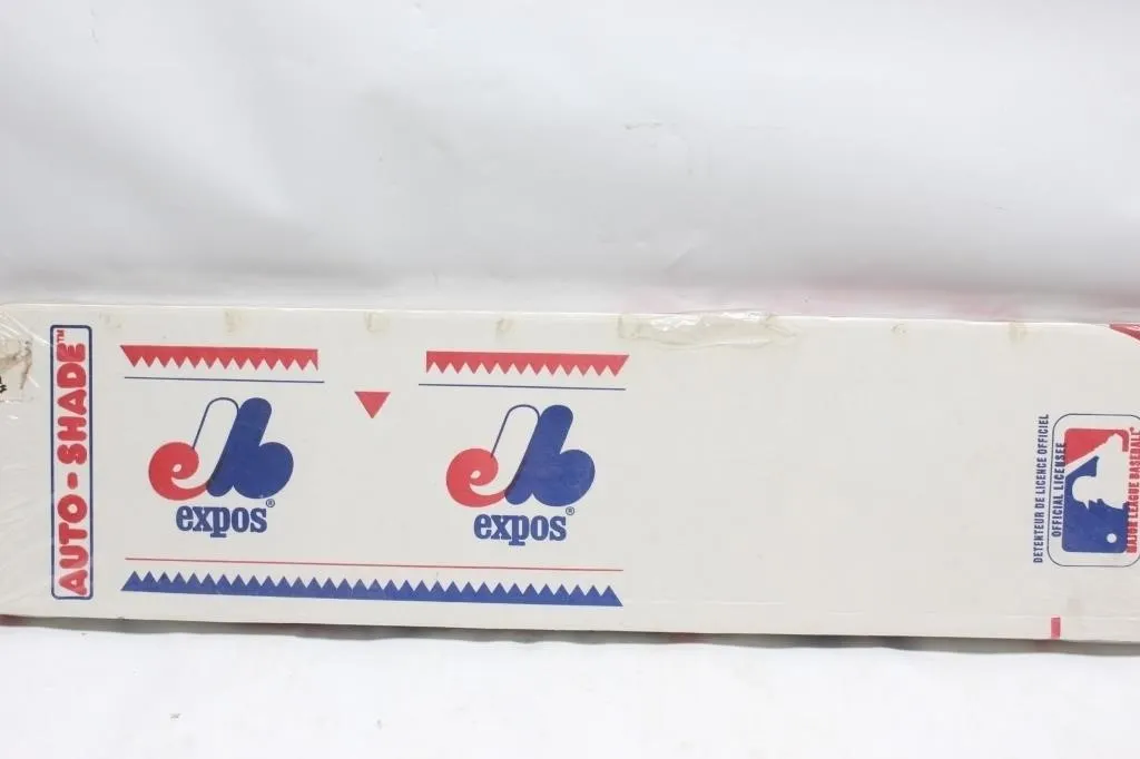 MLB Montreal Expos Auto-Shade Windshield Sunshade
