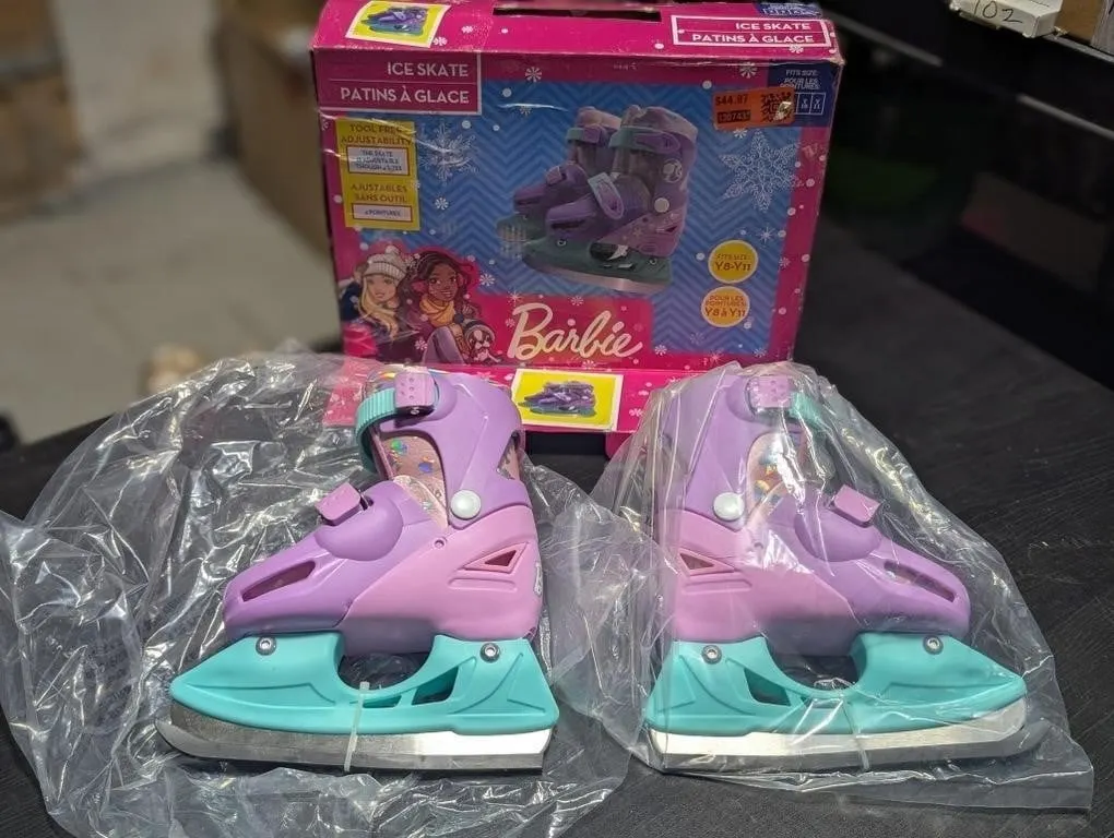 Girls Ice Skates - Barbie Theme Y8 - Y11