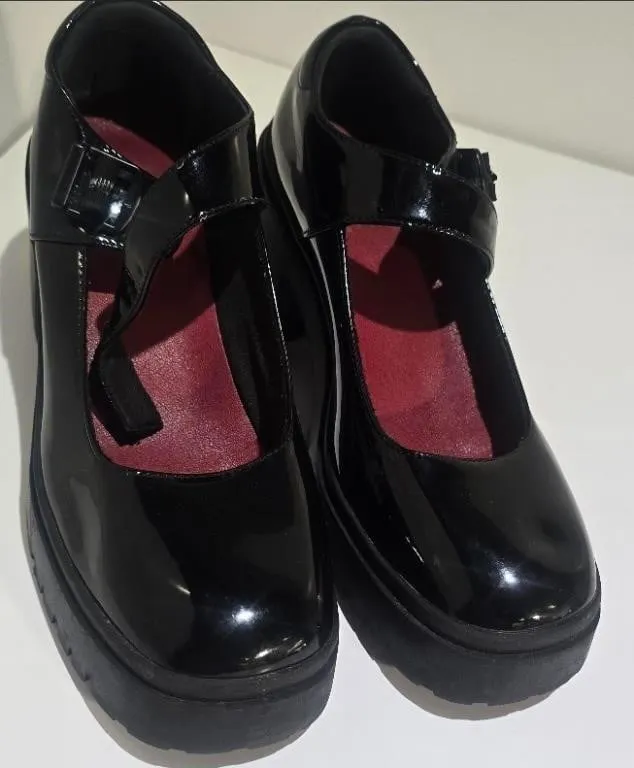Dirty Laundry Oh Boy platform Mary Jane heels