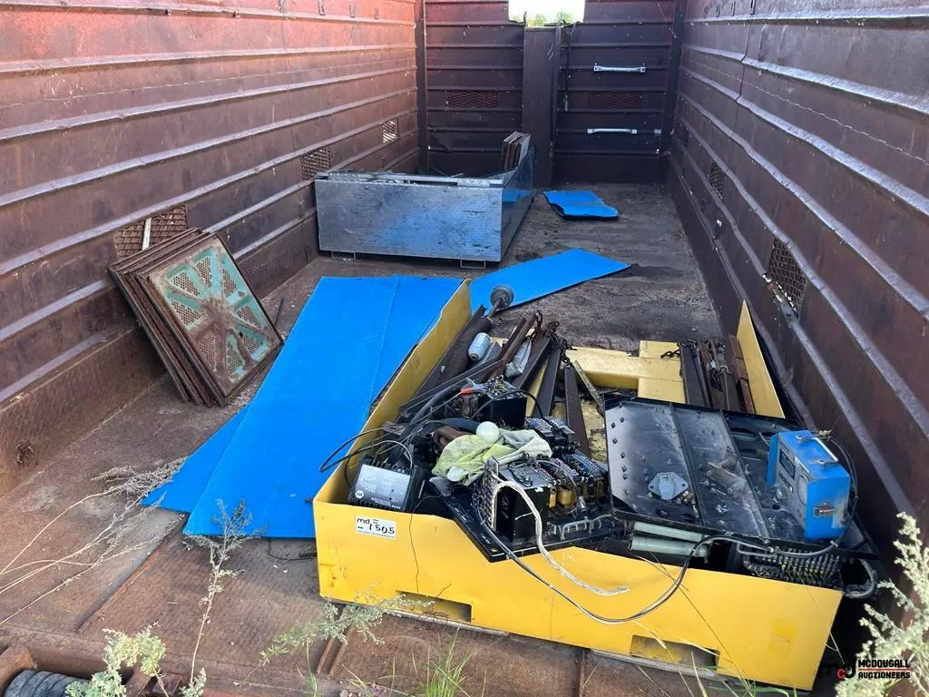Assorted Crate Cutouts and Contents
UNRESERVED