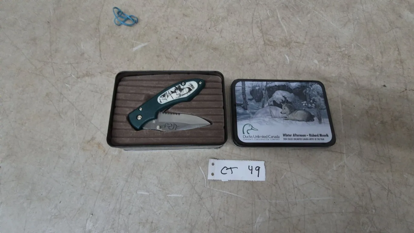 Ducks Unlimited Canada “Winter Afternoon” Folding Knife and Tin Box